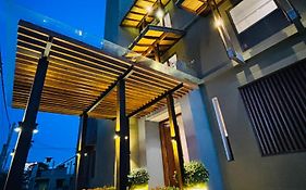 Manthila Hotel